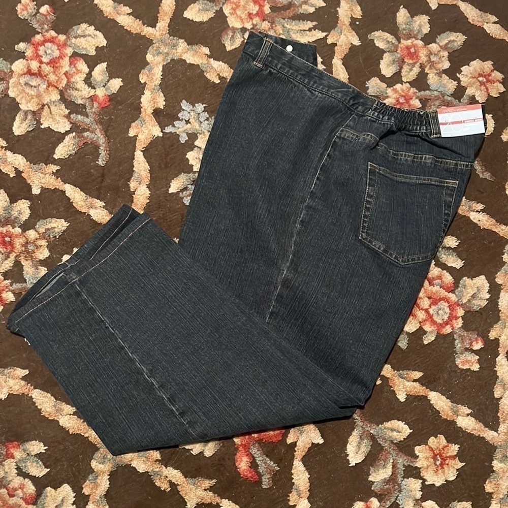 NWT  Casual Corner jeans
